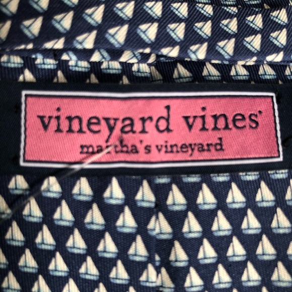 Tie NWT - Picture 2 of 6